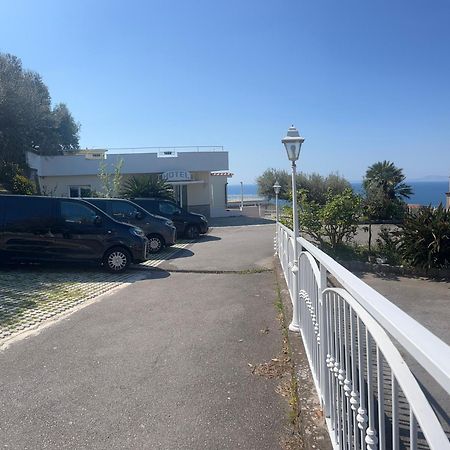 Hotel Lucia Castellammare di Stabia Exterior photo