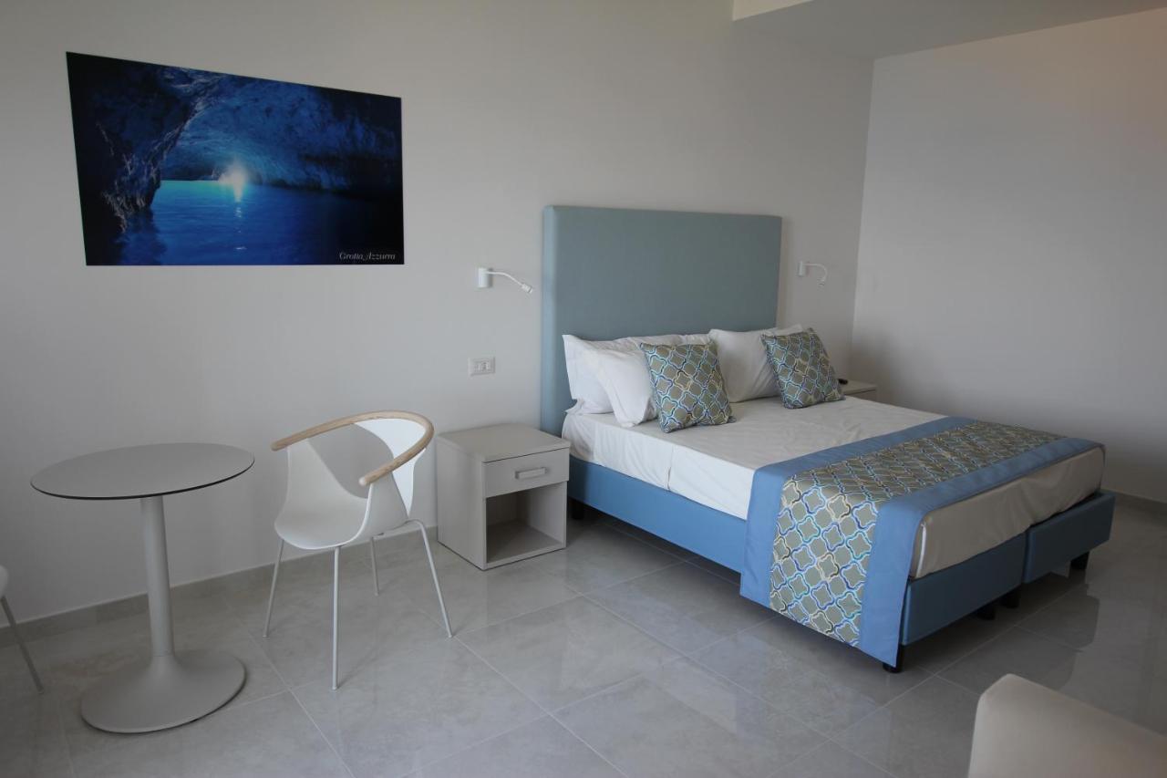 Hotel Lucia Castellammare di Stabia Exterior photo
