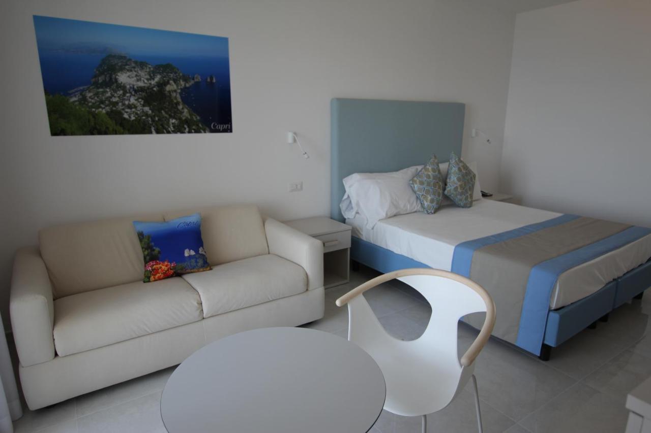 Hotel Lucia Castellammare di Stabia Exterior photo