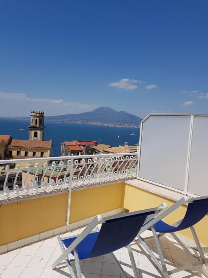 Hotel Lucia Castellammare di Stabia Exterior photo