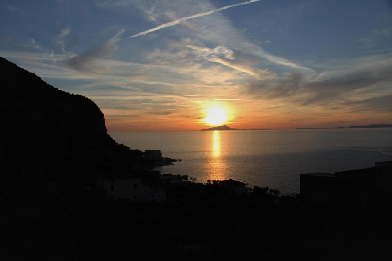 Hotel Lucia Castellammare di Stabia Exterior photo